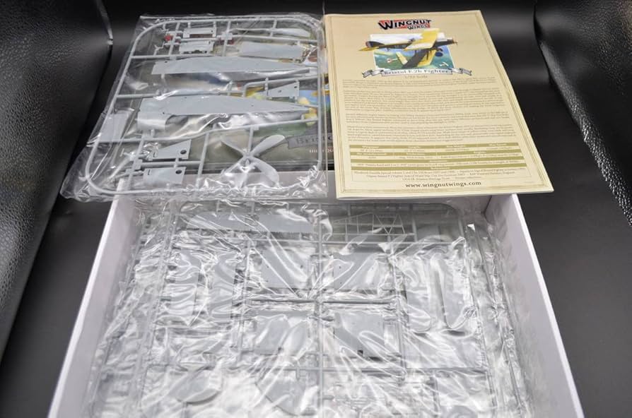 ウィングナットウィングス1/32Bristol F.2b Fighter Amazon.co.jp: 1/32 Wingnut Wings ウィングナットウィングス